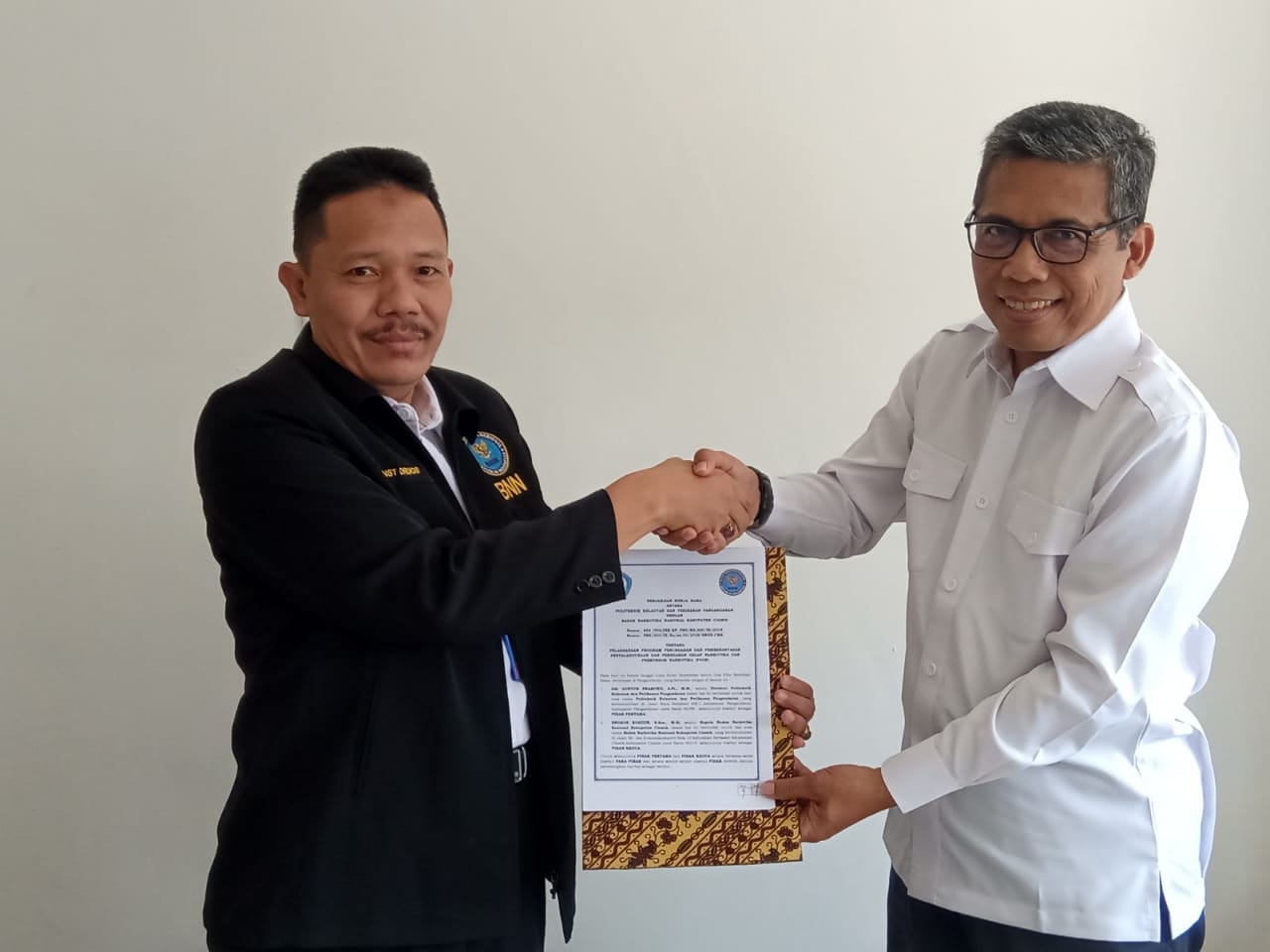 Kerjasama BNNK Ciamis dengan Poltek Kelautan dan Perikanan Pangandaran Wujudkan Kampus Bersinar Kerjasama BNNK Ciamis dengan Poltek Kelautan dan Perikanan Pangandaran Wujudkan Kampus Bersinar