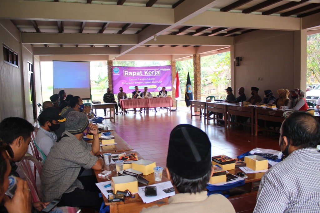 BNNK Ciamis Gelar Raker Sinergitas Program Pemberdayaan Alternatif Dengan Stakeholder BNNK Ciamis Gelar Raker Sinergitas Program Pemberdayaan Alternatif Dengan Stakeholder