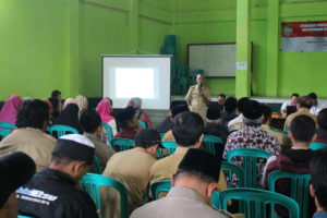 Lakukan Pencegahan Dini Terhadap Narkoba, Kesbangpol dan BNN Gelar Sosialisasi P4GN