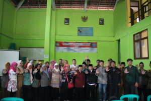 Lakukan Pencegahan Dini Terhadap Narkoba, Kesbangpol dan BNN Gelar Sosialisasi P4GN
