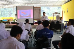 BNNK Ciamis Proaktif Masuk Ke Sekolah Gelar Sosialisasi Tentang Bahaya Narkoba