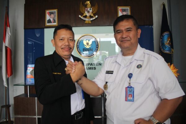 Serah Terima Jabatan Kepala BNN Kabupaten Ciamis Serah Terima Jabatan Kepala BNN Kabupaten Ciamis