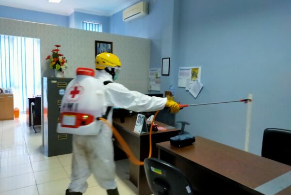 Penyemprotan Disinfektan Di BNNK Ciamis Antisipasi Penyebaran Covid-19