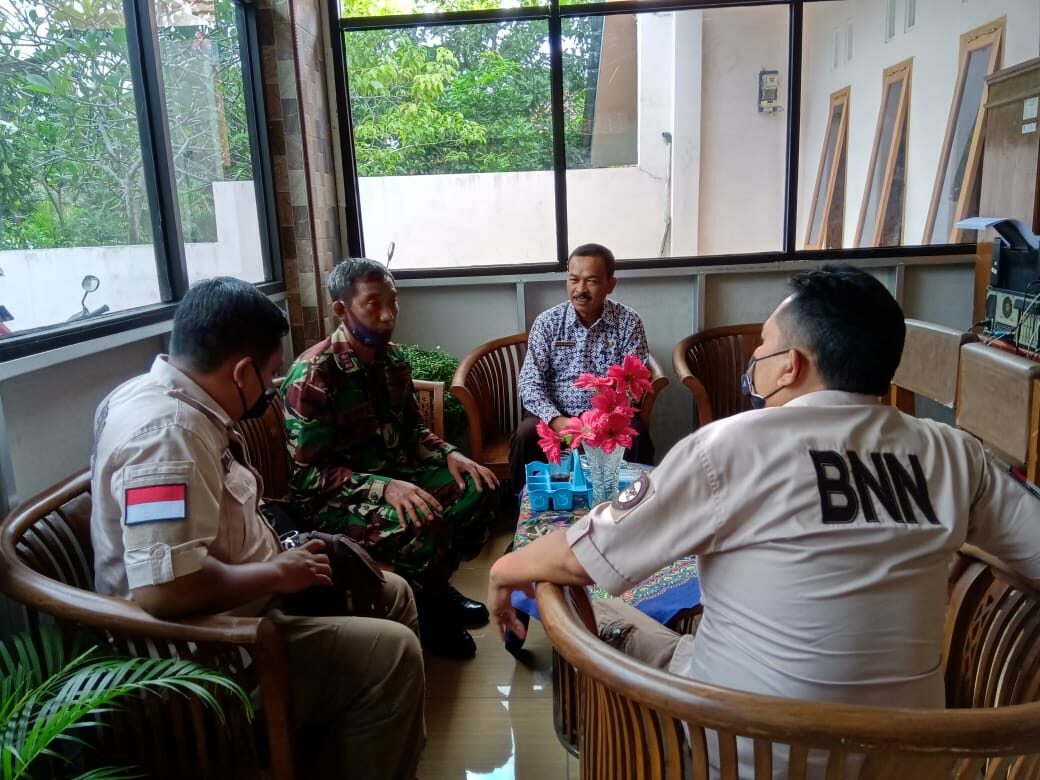 BNNK Ciamis, Kesbangpol Pangandaran Sinergis Canangkan Desa Bersinar Di Kabupaten Pangandaran BNNK Ciamis, Kesbangpol Pangandaran Sinergis Canagkan Desa Bersinar Di Kabupaten Pangandaran