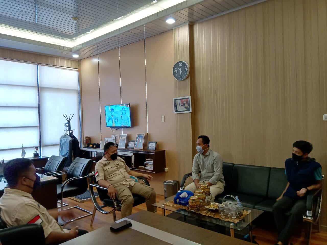 HMI Cabang Ciamis Beraudiensi Ke BNNK Ciamis Bahas Sinergitas Penanggulangan Masalah Narkoba HMI Cabang Ciamis Beraudiensi Ke BNNK Ciamis Bahas Sinergitas Penanggulangan Masalah Narkoba