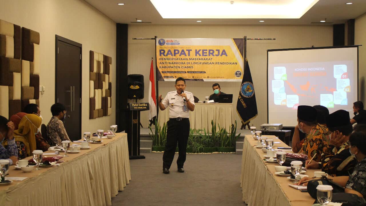 Peran Aktif Sekolah Dalam Upaya P4GN Untuk Lindungi Anak Didiknya Dari Narkoba Peran Aktif Sekolah Dalam Upaya P4GN Untuk Lindungi Anak Didiknya Dari Narkoba