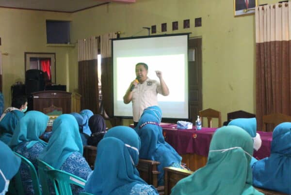 Ketahanan Keluarga Dalam Melawan Narkoba Ketahanan Keluarga Dalam Melawan Narkoba