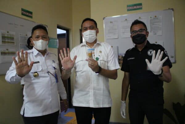 Pengadilan Negeri Banjar Kelas II Bekerja Sama Dengan BNNK Ciamis Laksanakan Sosialisasi Dan Test Urine Pegawai