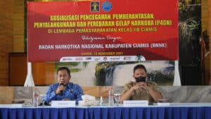 Meningkatkan Pengawasan Internal, Lapas Kelas IIB Ciamis Bekerja Sama Dengan BNNK Ciamis Laksanakan Sosialisasi dan Test Urine