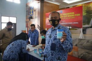 Meningkatkan Pengawasan Internal, Lapas Kelas IIB Ciamis Bekerja Sama Dengan BNNK Ciamis Laksanakan Sosialisasi dan Test Urine