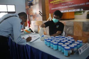 Meningkatkan Pengawasan Internal, Lapas Kelas IIB Ciamis Bekerja Sama Dengan BNNK Ciamis Laksanakan Sosialisasi dan Test Urine