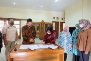Penandatanganan Perjajian Kerjasama (PKS) antara BNN Kabupaten Ciamis dengan TP PKK Kota Banjar Dalam Upaya P4GN