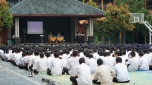 Hindari Bahaya Narkoba, SMP Negeri 1 Ciamis Gelar Sosialisasi P4GN Kepada Para Siswa/Siswi, Tenaga Pendidik, dan Tenaga Kependidikan