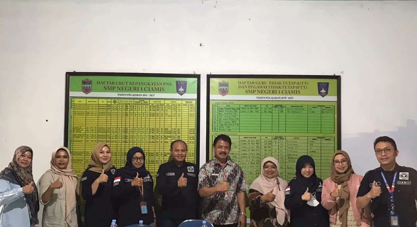 Sopir Bus Study Tour SMPN 1 Ciamis Di Tes Urine Untuk Pastikan Bebas Narkoba Sopir Bus Study Tour SMPN 1 Ciamis Di Tes Urine Untuk Pastikan Bebas Narkoba