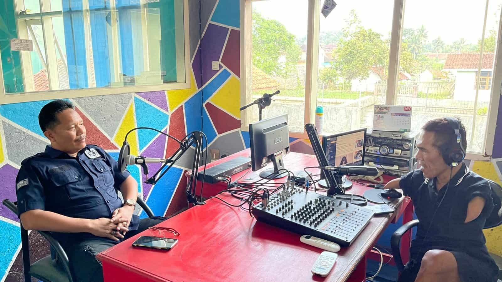 Komunikasi dan Edukasi P4GN melalui Talkshow di Radio Actari 96.6 FM Bersama Kepala BNN Kabupaten Ciamis