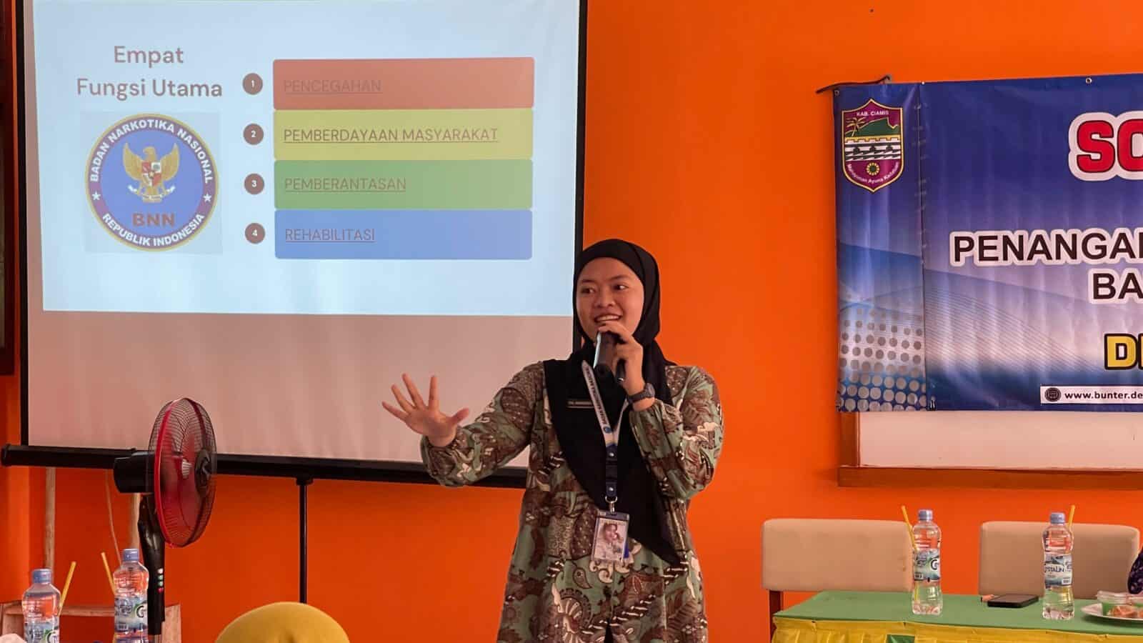 Sosialisasi Penanganan dan Pencegahan Bahaya Narkoba, Wujudkan Generasi Alpha Bersinar (Bersih Narkoba) Sosialisasi Penanganan dan Pencegahan Bahaya Narkoba, Wujudkan Generasi Alpha Bersinar (Bersih Narkoba)