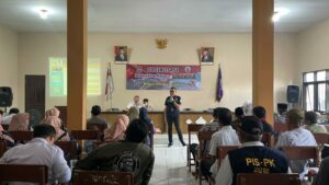 Upaya Lindungi Masyarakat dan Mewujudkan Desa Bersinar (Bersih Narkoba) Desa Cijulang menggelar Sosialisasi Penanganan dan Pencegahan Bahaya Narkoba