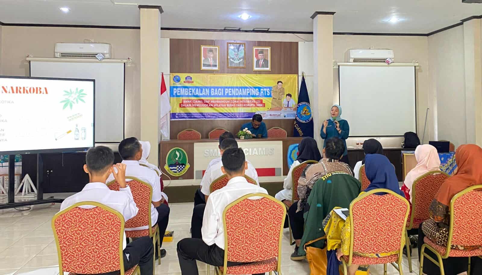 Pra Pelaksanaan Dialog Interaktif Remaja, BNNK Ciamis Gelar Pembekalan bagi Pendamping Remaja Teman Sebaya (RTS). Pra Pelaksanaan Dialog Interaktif Remaja, , BNNK Ciamis Gelar Pembekalan bagi Pendamping Remaja Teman Sebaya (RTS).